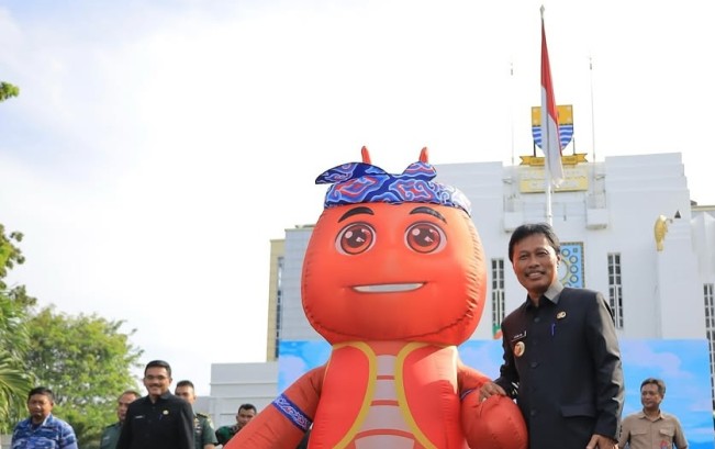 Wali Kota Cirebon Effendi Edo. [Instagram]